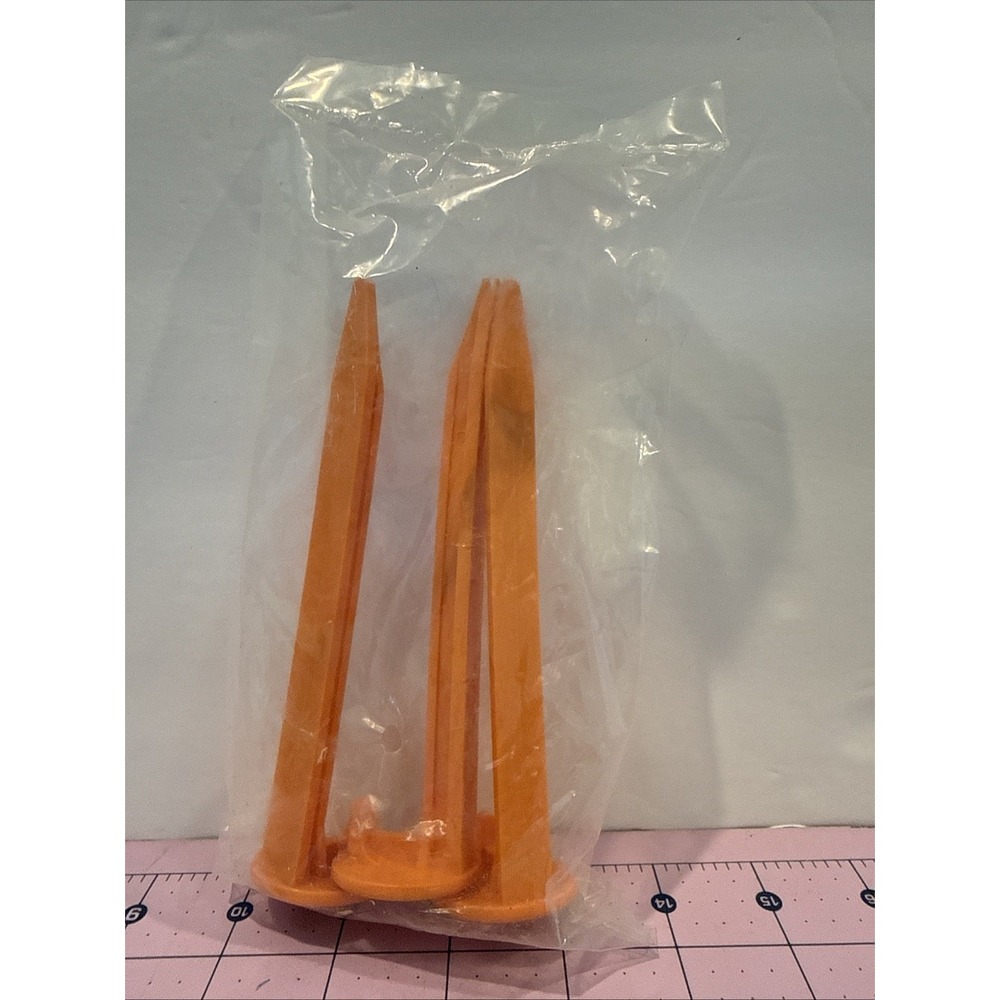 Plastic 6" Tent Pegs 3/pkg NEW‎